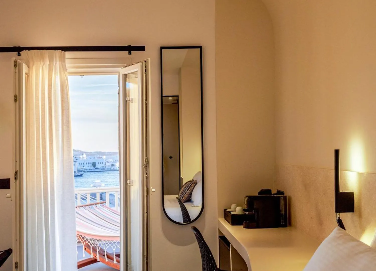 Yalos Hotel Sunset View Mykonos Town Private Rooms Griechenland