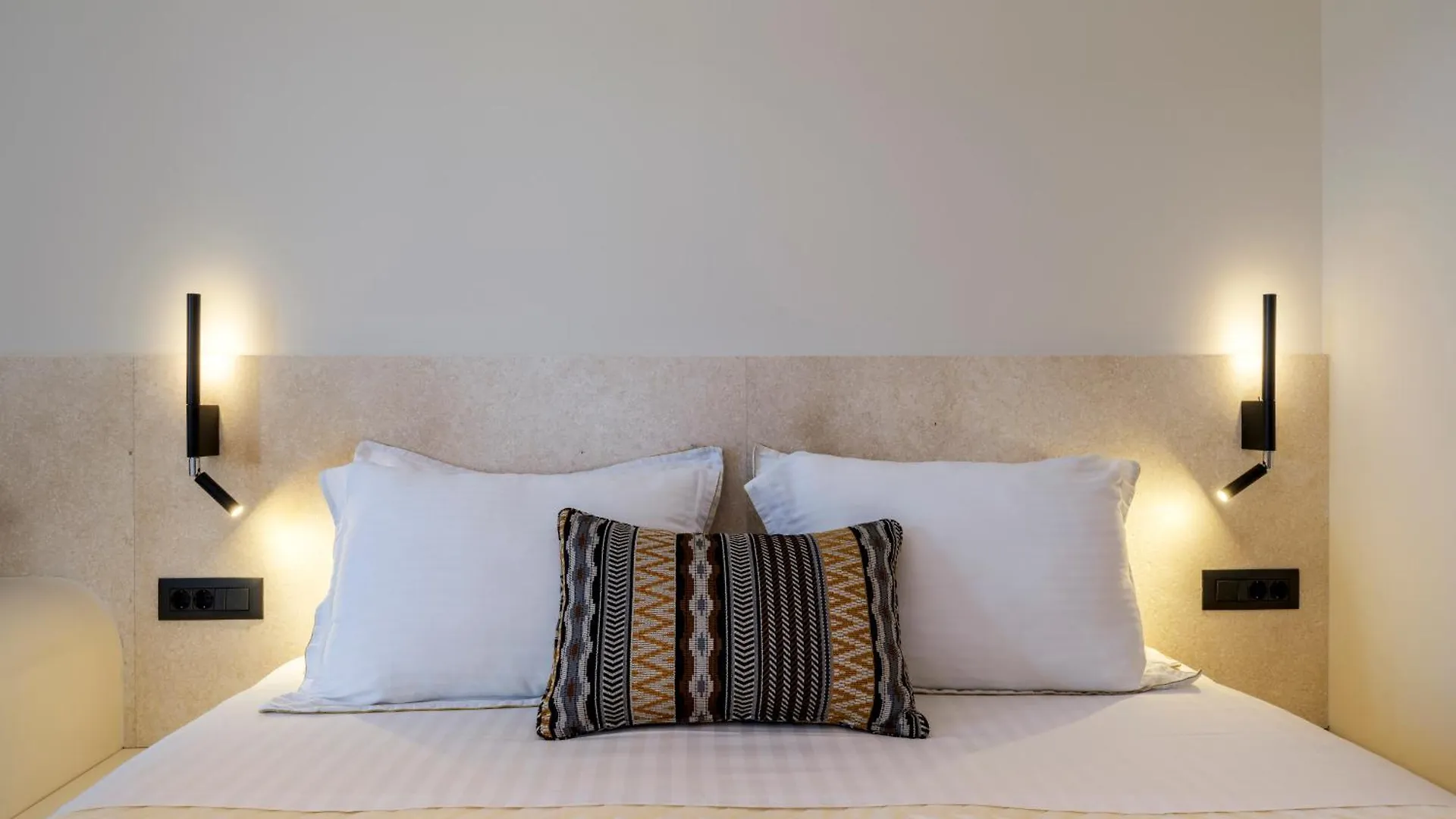 Yalos Hotel Sunset View Mykonos Town Private Rooms Oda ve Kahvaltı