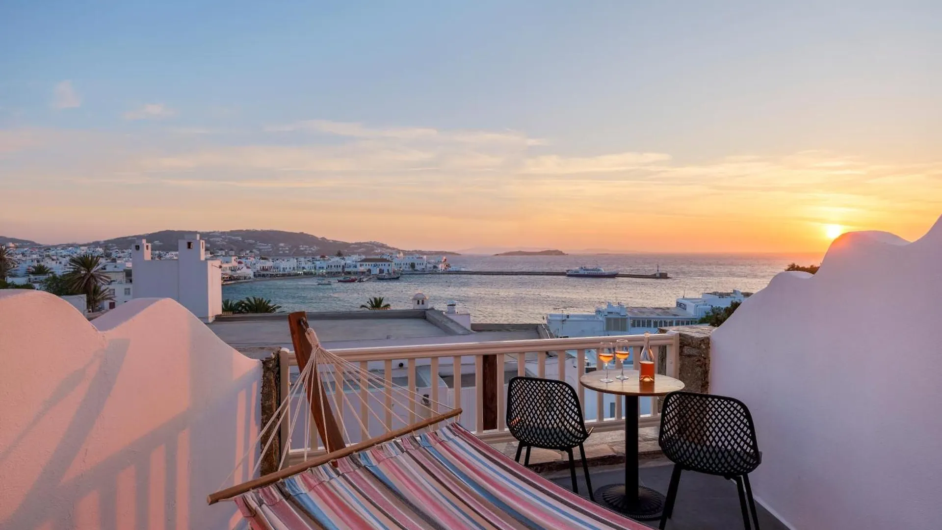 Yalos Hotel Sunset View Mykonos Town Private Rooms 0*,  Griechenland